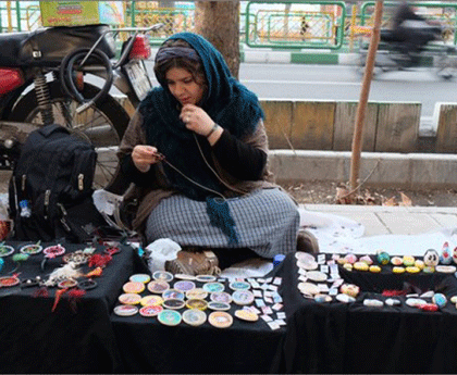 ای زن، کیست که آزادت کند!