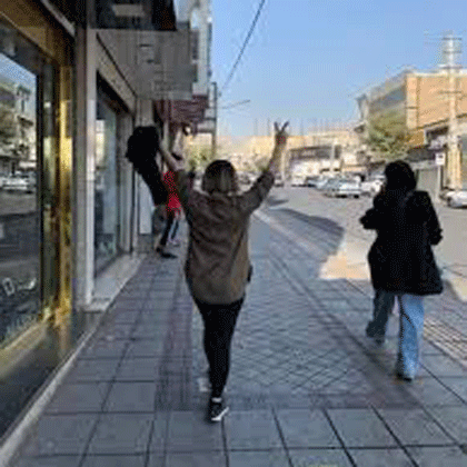 چه شکوهی دارد شور و شوق مبارزاتی دانش آموزان!