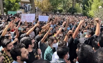 حماسه‌آفرینی جنبش دانشجوئی از ۲۷ شهریور تا ۱۶ آذر